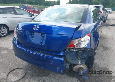 2009 Honda Accord 2.4 Lx-P z USA, uszkodzony, nr VIN 1HGCP26409A025309